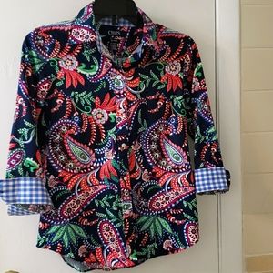 Chaps buttons down shirt